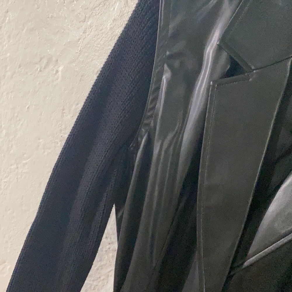 New - Picture 3 of 5